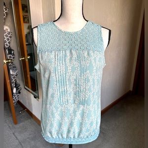🩵 LOFT - Sleeveless Blouse - Size: SP (Small Petite)